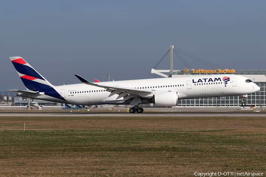 Qatar Airways (LATAM Airlines Brasil) Airbus A350-941 (A7-AMA) | Photo 152862