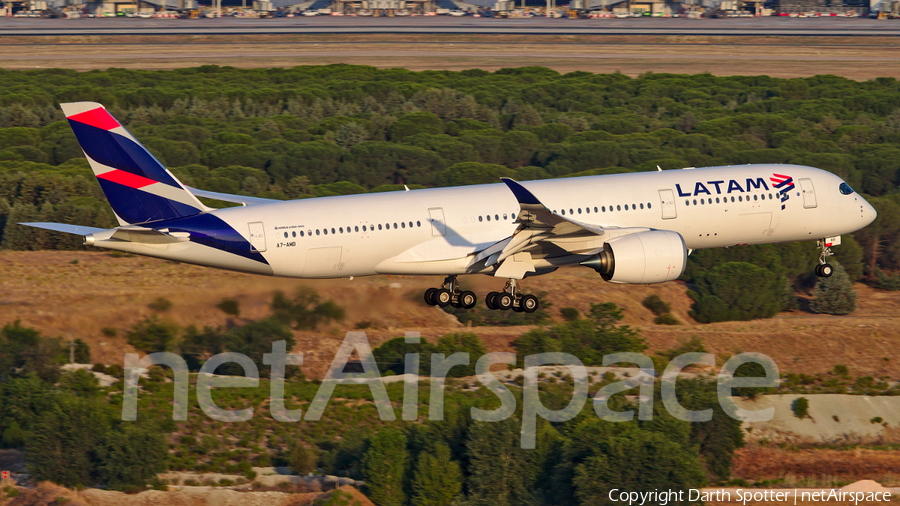 Qatar Airways (LATAM Airlines Brasil) Airbus A350-941 (A7-AMB) | Photo 177805