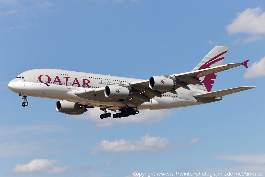 Qatar Airways Airbus A380-861 (A7-APB) | Photo 385802