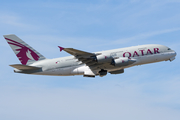 Qatar Airways Airbus A380-861 (A7-APH) at  London - Heathrow, United Kingdom