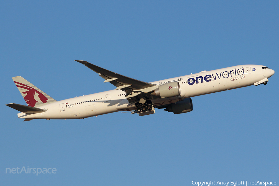 Qatar Airways Boeing 777-3DZ(ER) (A7-BAA) | Photo 228661
