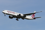 Qatar Airways Boeing 777-3DZ(ER) (A7-BAA) at  Washington - Dulles International, United States