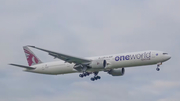 Qatar Airways Boeing 777-3DZ(ER) (A7-BAB) at  Amsterdam - Schiphol, Netherlands
