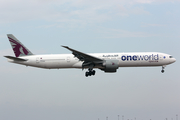 Qatar Airways Boeing 777-3DZ(ER) (A7-BAB) at  Dallas/Ft. Worth - International, United States
