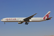 Qatar Airways Boeing 777-3DZ(ER) (A7-BAB) at  Johannesburg - O.R.Tambo International, South Africa