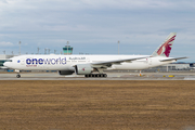 Qatar Airways Boeing 777-3DZ(ER) (A7-BAB) at  Munich, Germany