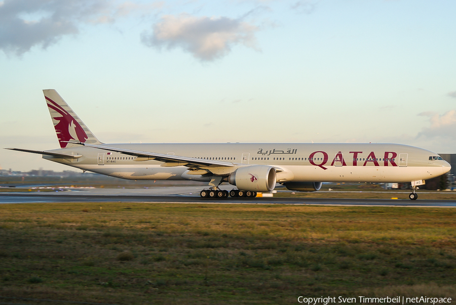 Qatar Airways Boeing 777-3DZ(ER) (A7-BAC) | Photo 102297