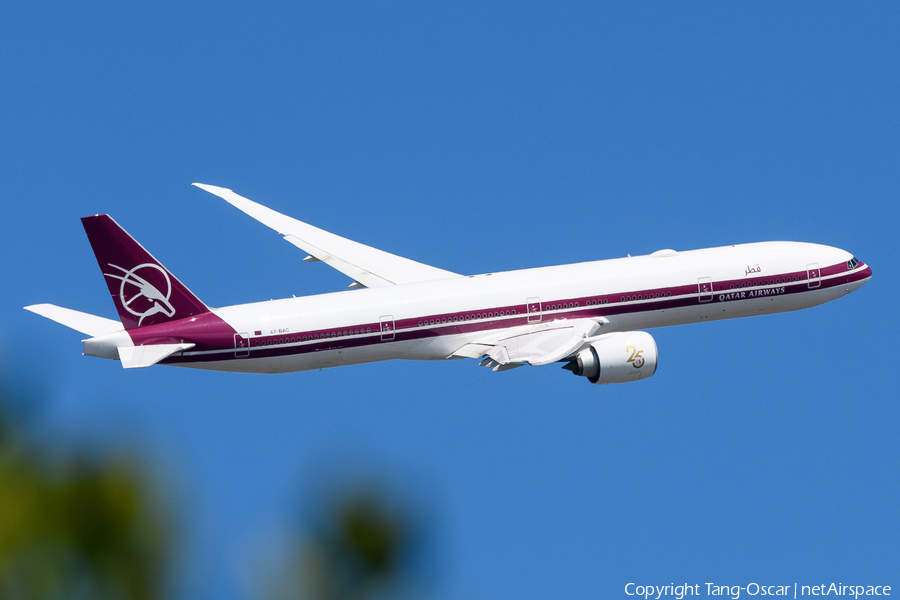 Qatar Airways Boeing 777-3DZ(ER) (A7-BAC) | Photo 523006