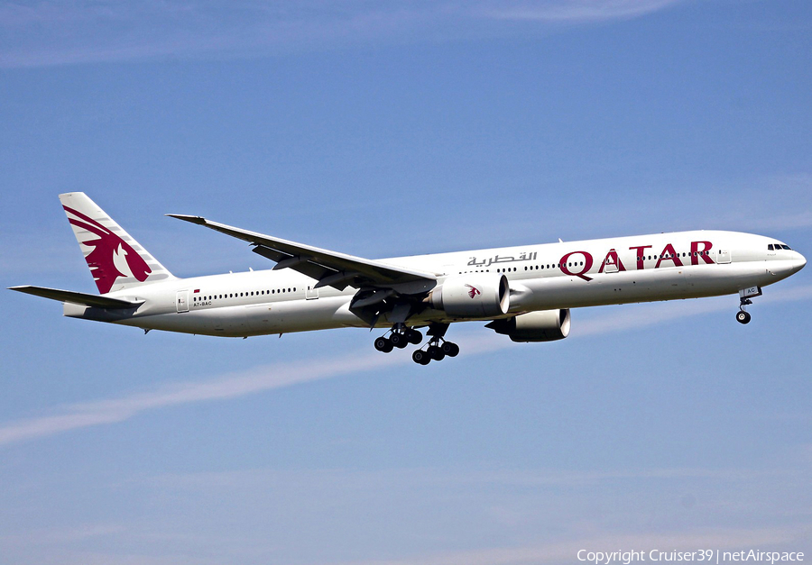 Qatar Airways Boeing 777-3DZ(ER) (A7-BAC) | Photo 156129