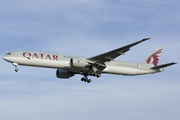 Qatar Airways Boeing 777-3DZ(ER) (A7-BAC) at  London - Heathrow, United Kingdom