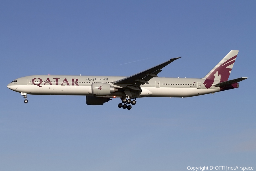 Qatar Airways Boeing 777-3DZ(ER) (A7-BAC) | Photo 400237