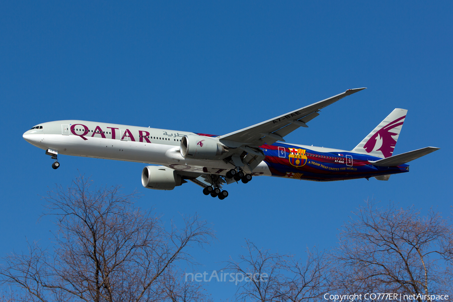 Qatar Airways Boeing 777-3DZ(ER) (A7-BAE) | Photo 150000