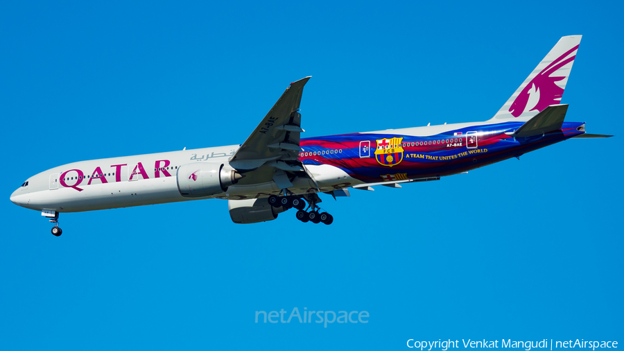 Qatar Airways Boeing 777-3DZ(ER) (A7-BAE) | Photo 193556