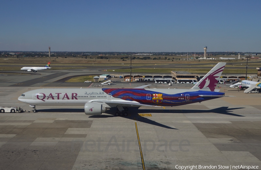 Qatar Airways Boeing 777-3DZ(ER) (A7-BAE) | Photo 316232