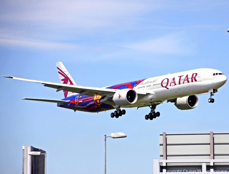 Qatar Airways Boeing 777-3DZ(ER) (A7-BAE) | Photo 221535