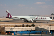 Qatar Airways Boeing 777-3DZ(ER) (A7-BAE) at  Madrid - Barajas, Spain
