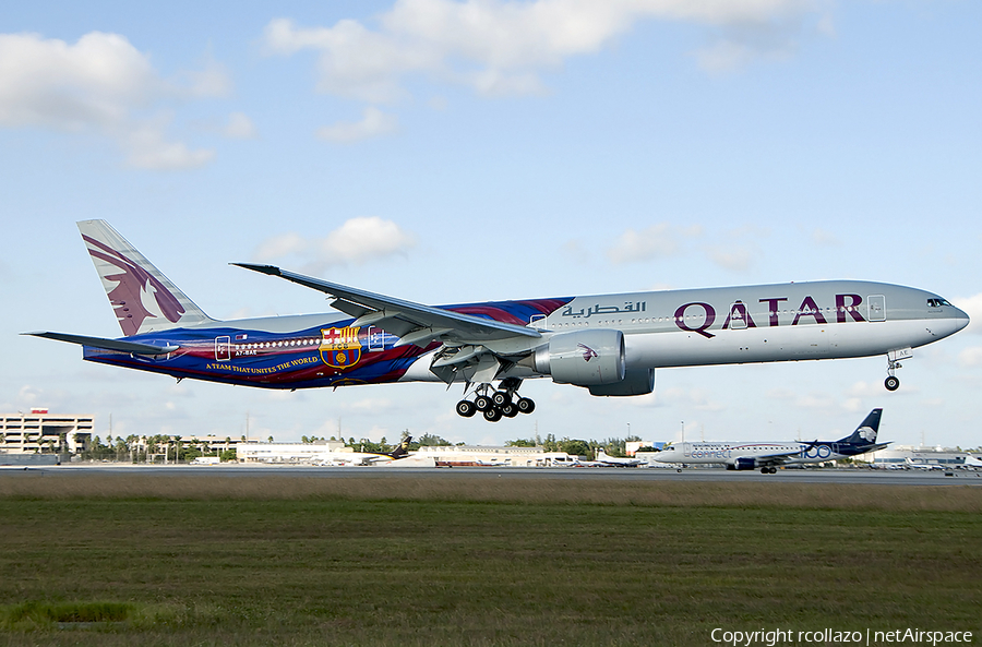 Qatar Airways Boeing 777-3DZ(ER) (A7-BAE) | Photo 90274