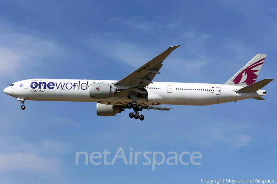 Qatar Airways Boeing 777-3DZ(ER) (A7-BAF) | Photo 131616