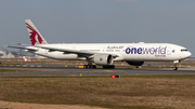 Qatar Airways Boeing 777-3DZ(ER) (A7-BAF) at  Frankfurt am Main, Germany