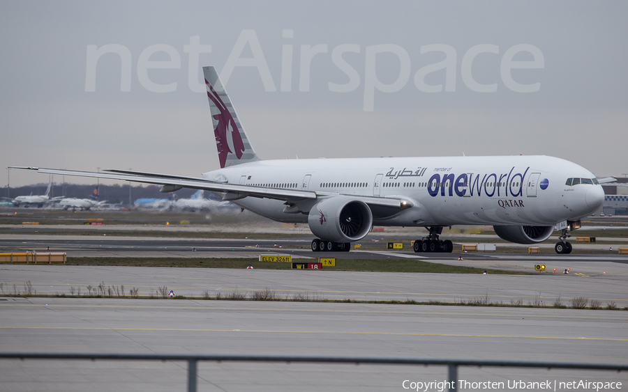 Qatar Airways Boeing 777-3DZ(ER) (A7-BAG) | Photo 119300