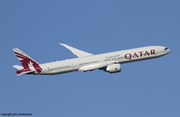 Qatar Airways Boeing 777-3DZ(ER) (A7-BAG) at  London - Heathrow, United Kingdom