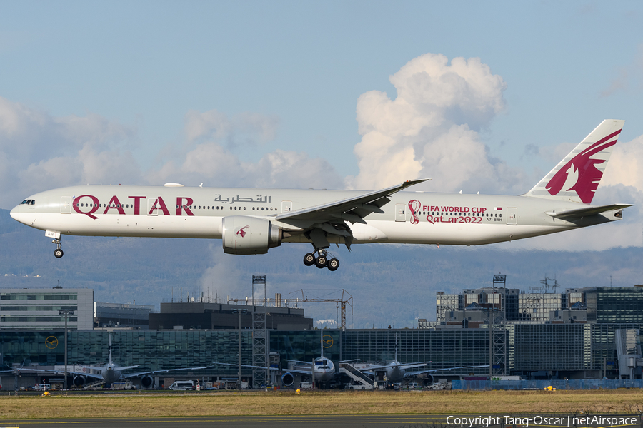 Qatar Airways Boeing 777-3DZ(ER) (A7-BAH) | Photo 537428