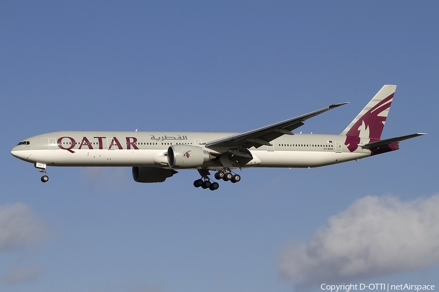 Qatar Airways Boeing 777-3DZ(ER) (A7-BAH) | Photo 400762