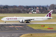 Qatar Airways Boeing 777-3DZ(ER) (A7-BAI) at  Dusseldorf - International, Germany