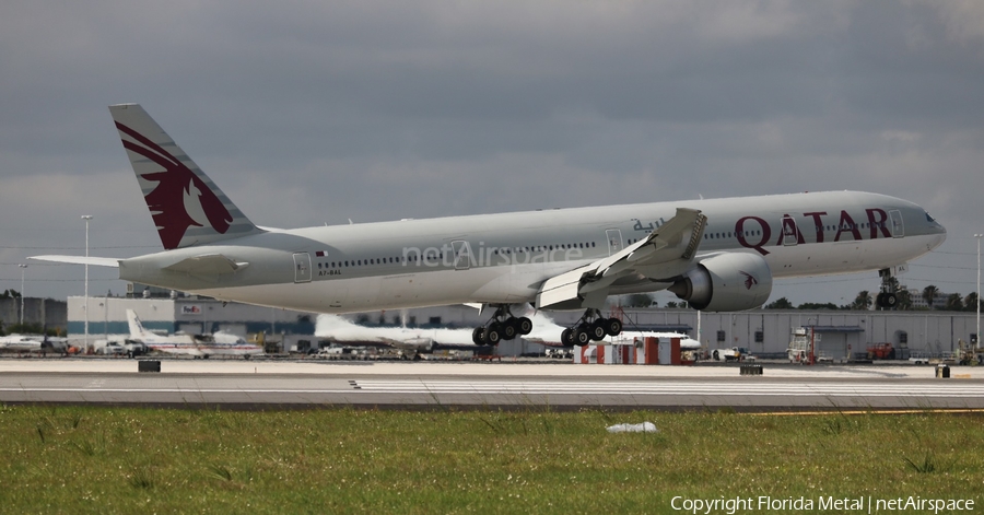 Qatar Airways Boeing 777-3DZ(ER) (A7-BAL) | Photo 516333