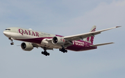 Qatar Airways Boeing 777-3DZ(ER) (A7-BAM) at  Sao Paulo - Guarulhos - Andre Franco Montoro (Cumbica), Brazil