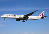 Qatar Airways Boeing 777-3DZ(ER) (A7-BAM) at  London - Heathrow, United Kingdom