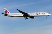 Qatar Airways Boeing 777-3DZ(ER) (A7-BAN) at  London - Heathrow, United Kingdom