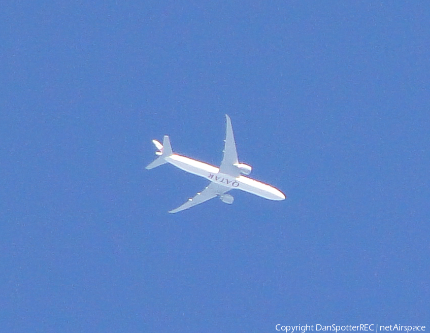 Qatar Airways Boeing 777-3DZ(ER) (A7-BAN) | Photo 333466