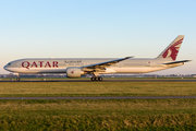 Qatar Airways Boeing 777-3DZ(ER) (A7-BAO) at  Amsterdam - Schiphol, Netherlands