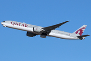 Qatar Airways Boeing 777-3DZ(ER) (A7-BAO) at  Dallas/Ft. Worth - International, United States