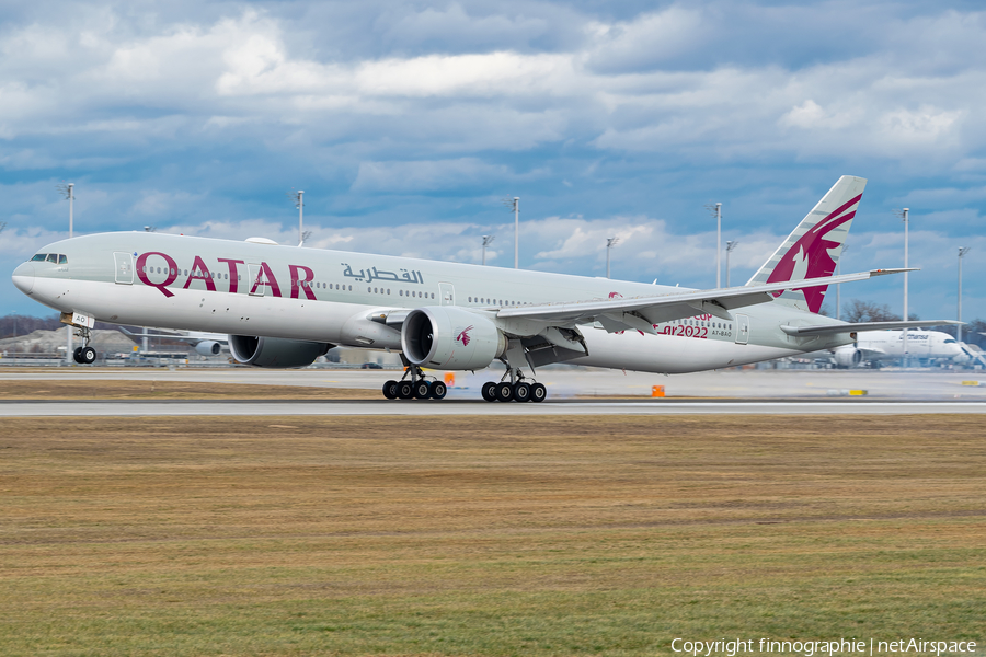 Qatar Airways Boeing 777-3DZ(ER) (A7-BAO) | Photo 554128