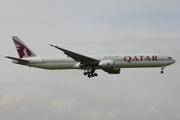 Qatar Airways Boeing 777-3DZ(ER) (A7-BAP) at  Bangkok - Suvarnabhumi International, Thailand