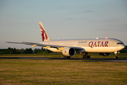 Qatar Airways Boeing 777-3DZ(ER) (A7-BAQ) at  Maastricht-Aachen, Netherlands