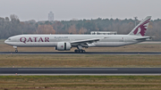 Qatar Airways Boeing 777-3DZ(ER) (A7-BAQ) at  Berlin - Tegel, Germany