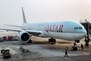 Qatar Airways Boeing 777-3DZ(ER) (A7-BAS) at  Beijing - Capital, China