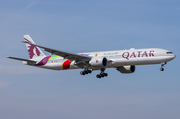 Qatar Airways Boeing 777-3DZ(ER) (A7-BAX) at  Frankfurt am Main, Germany