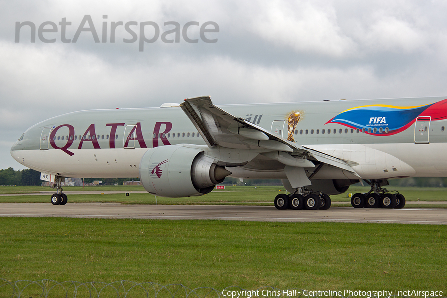 Qatar Airways Boeing 777-3DZ(ER) (A7-BAX) | Photo 509496