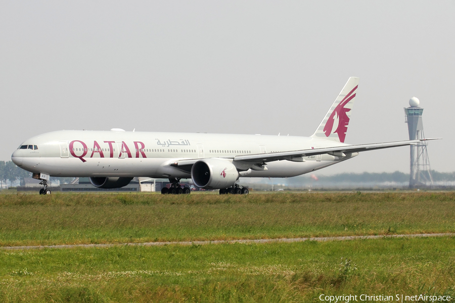 Qatar Airways Boeing 777-3DZ(ER) (A7-BAY) | Photo 454281