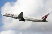 Qatar Airways Boeing 777-3DZ(ER) (A7-BAY) at  Denpasar/Bali - Ngurah Rai International, Indonesia