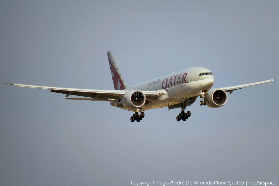 Qatar Airways Boeing 777-2DZ(LR) (A7-BBB) | Photo 331720