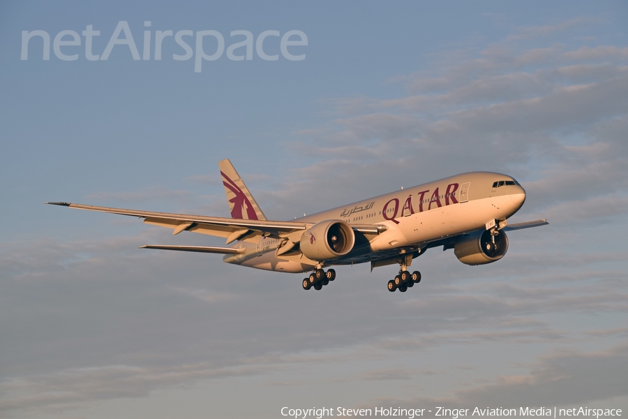 Qatar Airways Boeing 777-2DZ(LR) (A7-BBC) | Photo 204520