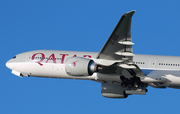 Qatar Airways Boeing 777-2DZ(LR) (A7-BBD) at  London - Heathrow, United Kingdom