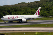 Qatar Airways Boeing 777-2DZ(LR) (A7-BBE) at  Phuket, Thailand