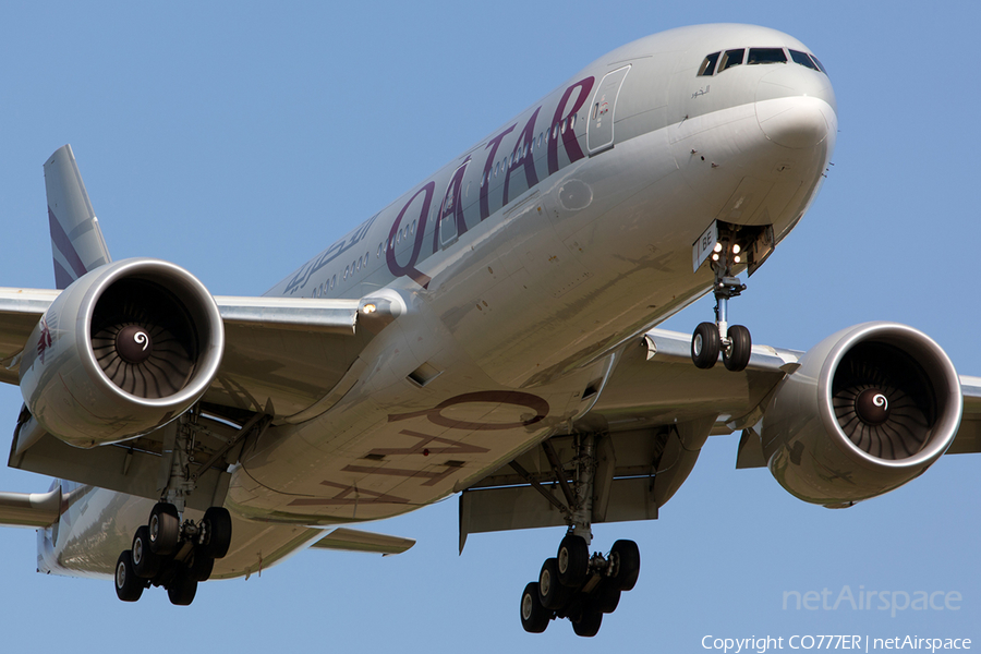 Qatar Airways Boeing 777-2DZ(LR) (A7-BBE) | Photo 47490