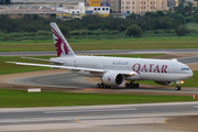Qatar Airways Boeing 777-2DZ(LR) (A7-BBG) at  Sao Paulo - Guarulhos - Andre Franco Montoro (Cumbica), Brazil